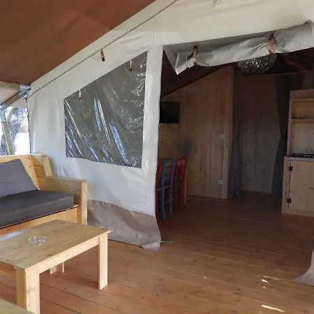 Drago Tours Tent Safari Joy, Lanterna Porec